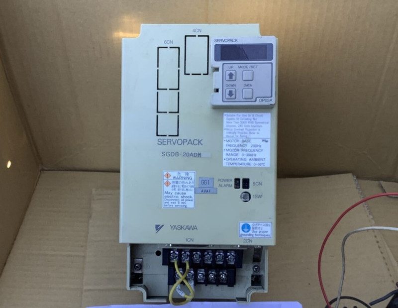Сервопривод Yaskawa SGDB-20ADM