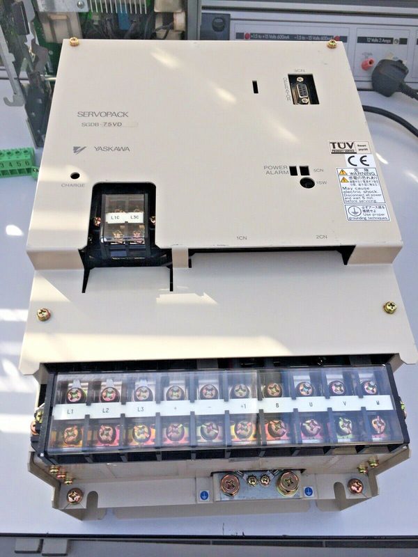 Сервопривод Yaskawa SGDB-75VD