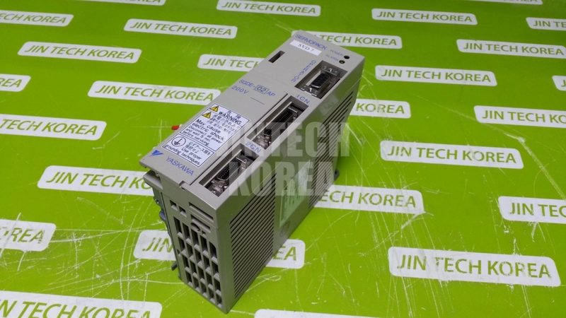 Сервопривод Yaskawa SGDE-02AP