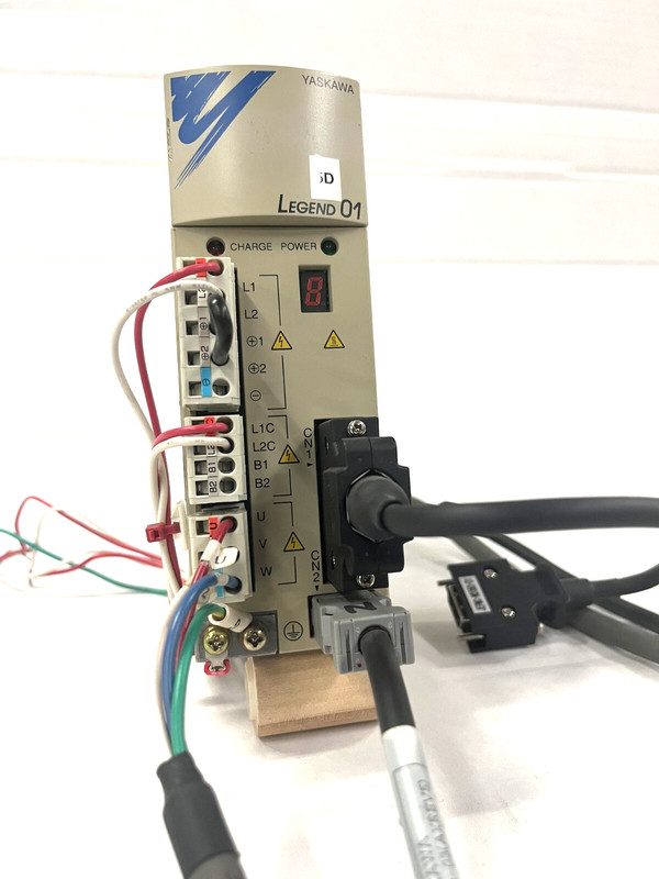 Сервопривод Yaskawa SGDG-01GT
