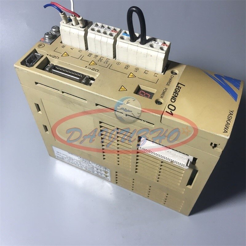Сервопривод Yaskawa SGDG-01GTY21