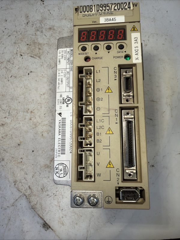 Сервопривод Yaskawa SGDH-04AE