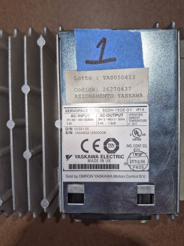 Сервопривод Omron SGDH-15DE-OY