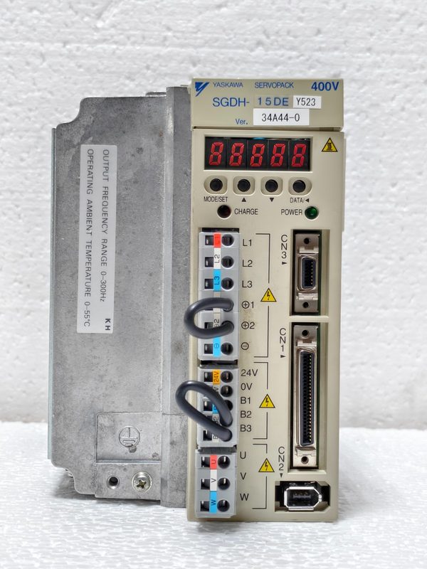 Сервопривод Yaskawa SGDH-15DEY523