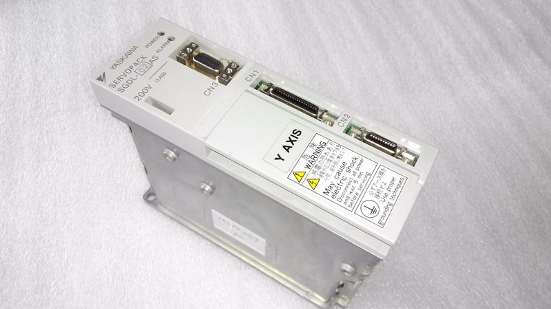 Сервопривод Yaskawa SGDL-02AS