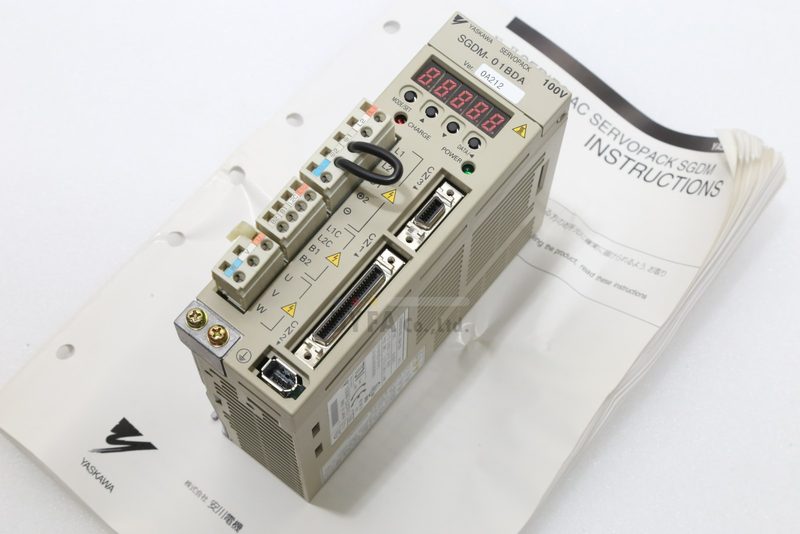Сервопривод Yaskawa SGDM-01BDA
