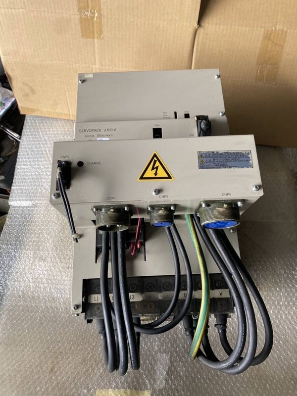 Сервопривод Yaskawa SGDM-1EAC-NX1