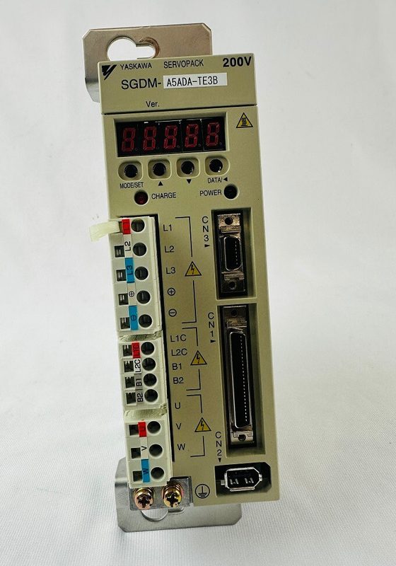 Сервопривод Yaskawa SGDM-A5ADA-TE3B