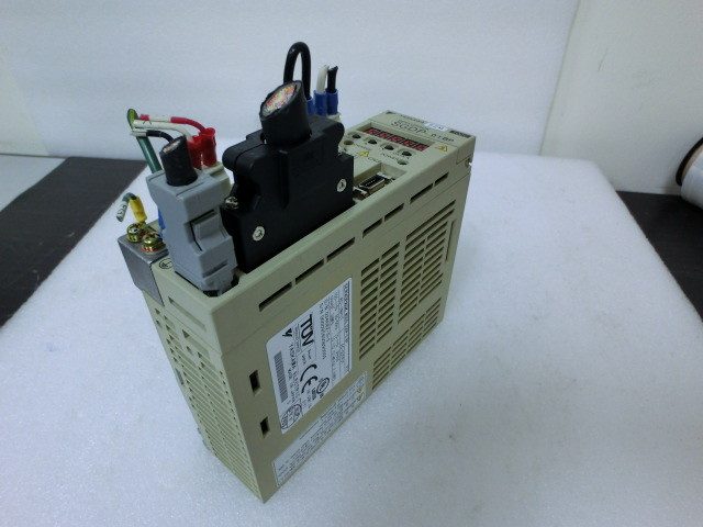 Сервопривод Yaskawa SGDP-01BP