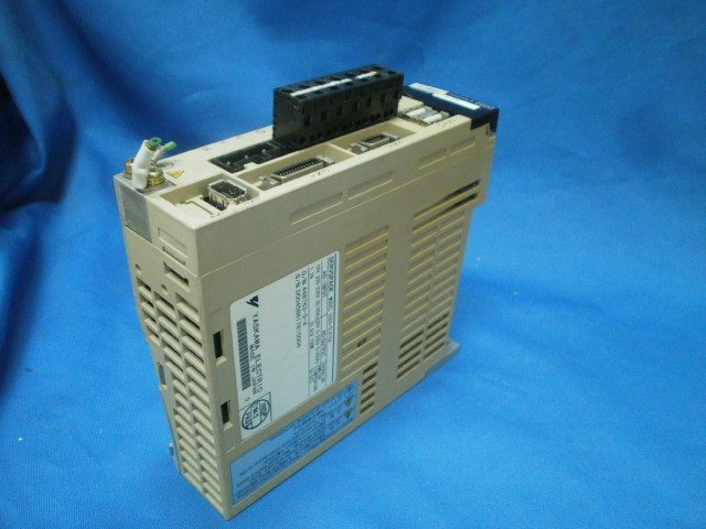 Сервопривод Yaskawa SGDS-01A15A