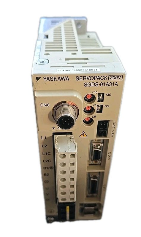 Сервопривод Yaskawa SGDS-01A31A