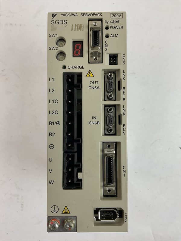 Сервопривод Yaskawa SGDS-01A72AY583-E