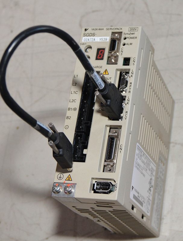 Сервопривод Yaskawa SGDS-02A72AY539