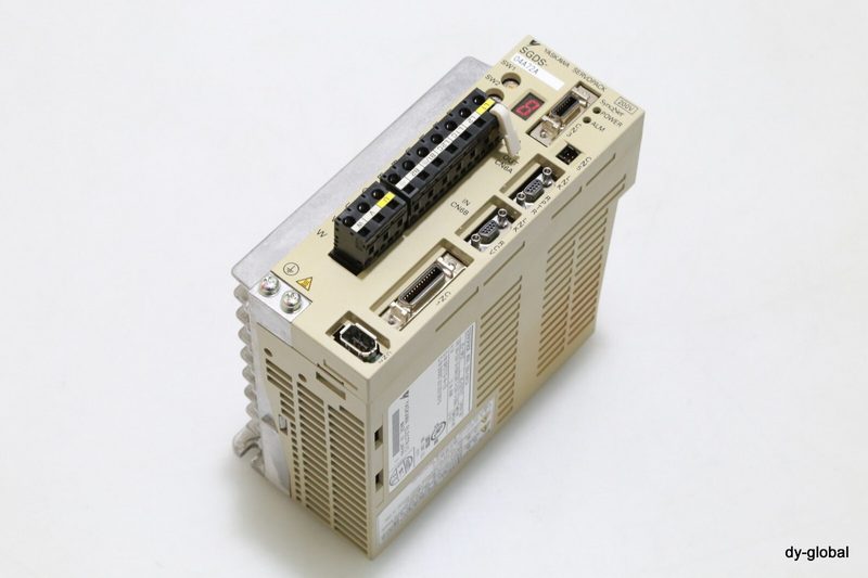 Сервопривод Yaskawa SGDS-04A72A