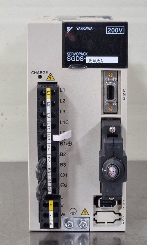 Сервопривод Yaskawa SGDS-05A05A