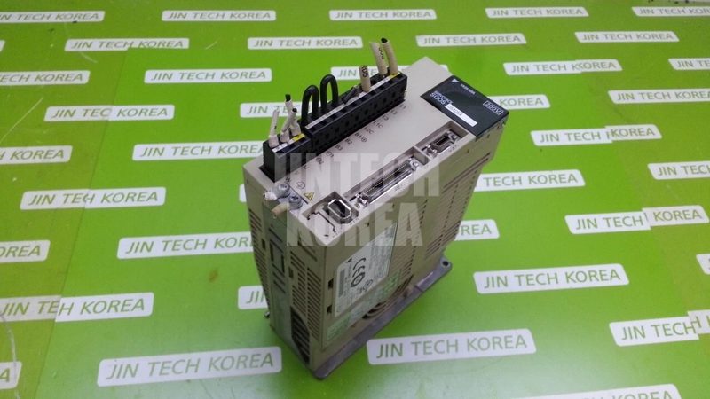 Сервопривод Yaskawa SGDS-08A05A