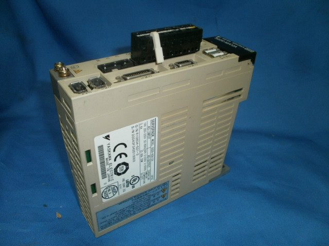 Сервопривод Yaskawa SGDS-A5A12A