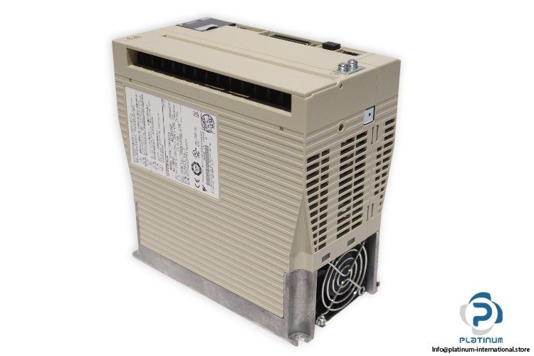 Сервопривод Yaskawa SGDV-180A05A