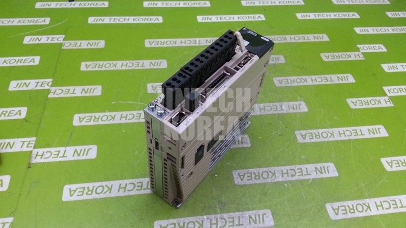 Сервопривод Yaskawa SGDV-1R6A05A