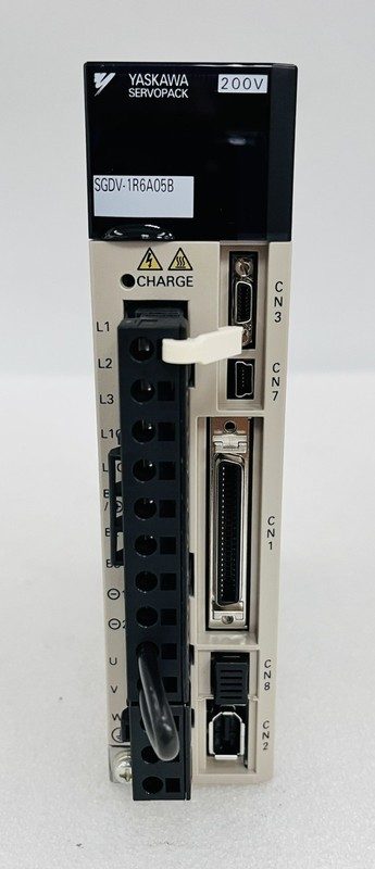 Сервопривод Yaskawa SGDV-1R6A05B