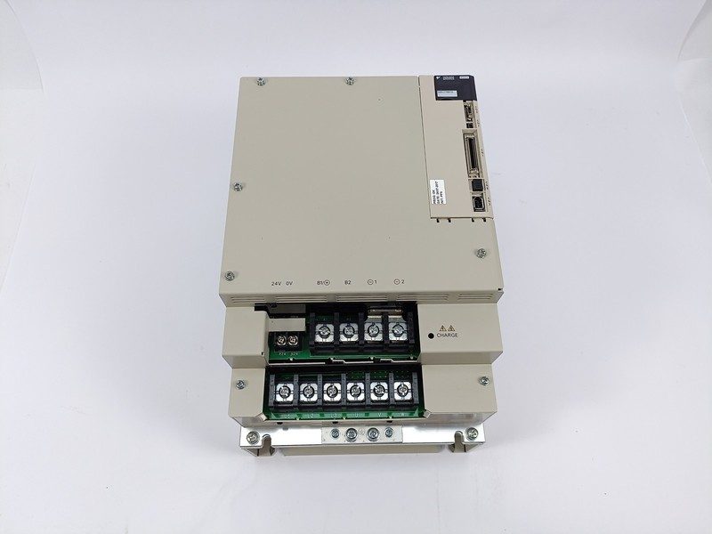 Сервопривод Yaskawa SGDV-210D01A