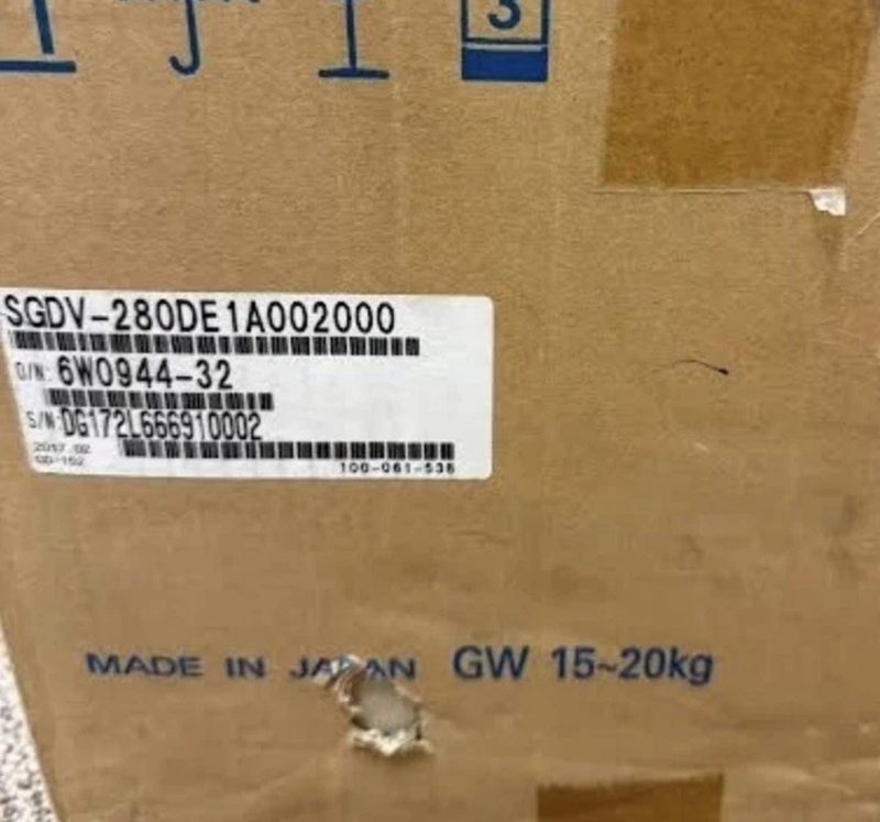 Сервопривод Yaskawa SGDV-280DE1A002000