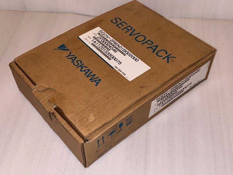 Сервопривод Yaskawa SGDV-2R8A018