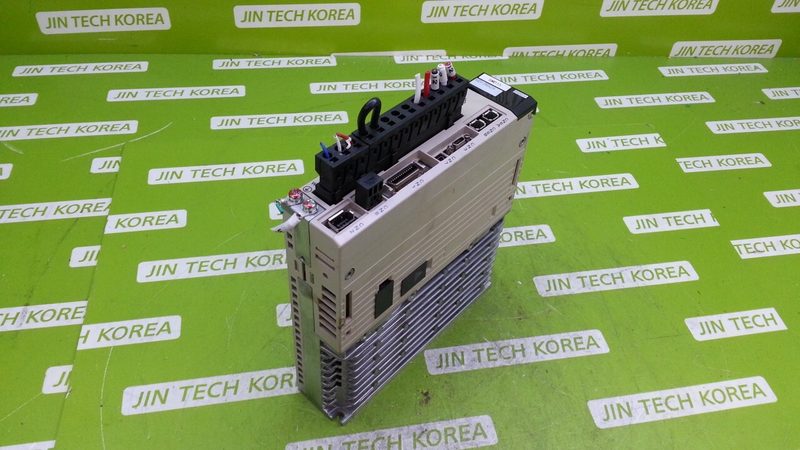 Сервопривод Yaskawa SGDV-2R8A21A