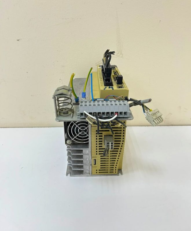 Сервопривод Yaskawa SGDV-5R4D11A020000