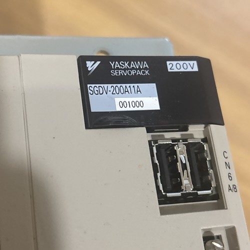 Сервопривод Yaskawa SGDV-7R6A11A