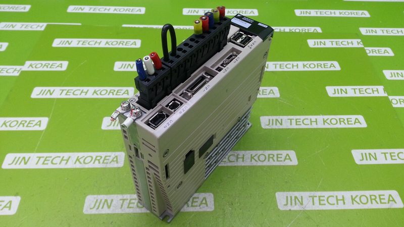 Сервопривод Yaskawa SGDV-R70A11A