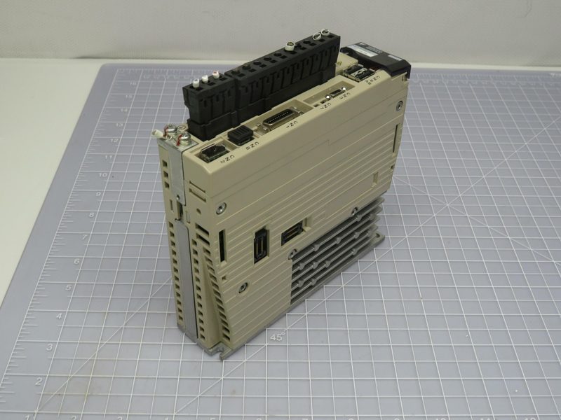 Сервопривод Yaskawa SGDV-R70A11AY547AA