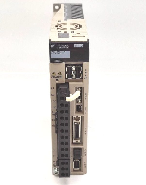 Сервопривод Yaskawa SGDV-R70F11A