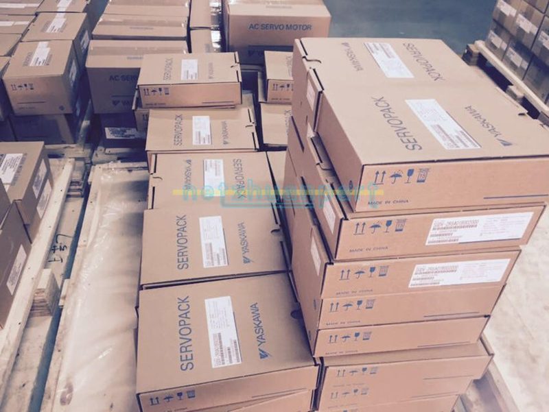 Серводвигатель Yaskawa SGMGV-05D3W-YG14
