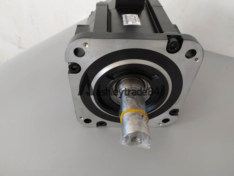 Серводвигатель Yaskawa SGMGV-44A3C61