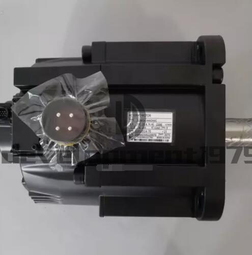 Серводвигатель Yaskawa SGMGV-44ADA6C
