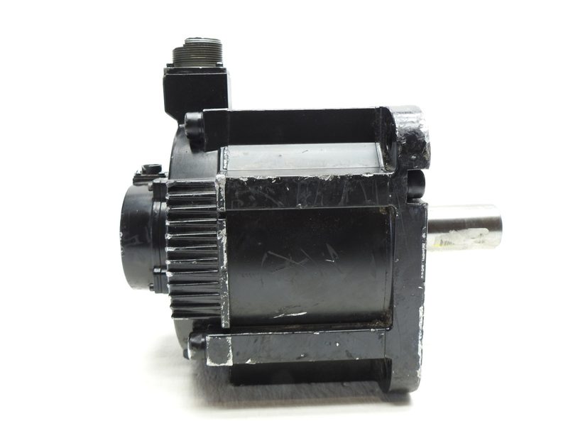 Серводвигатель Yaskawa SGMGV-44D3A61