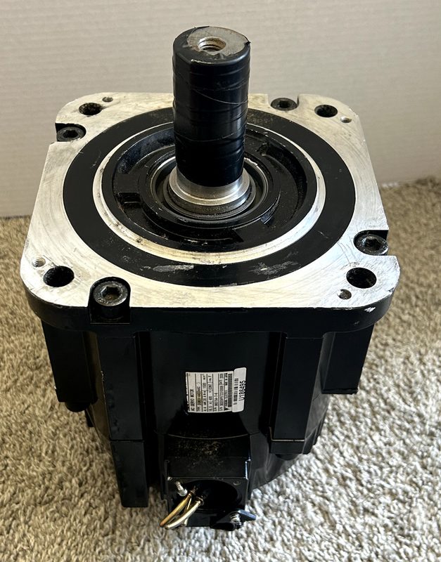 Серводвигатель Yaskawa SGMGV-44D3A6C