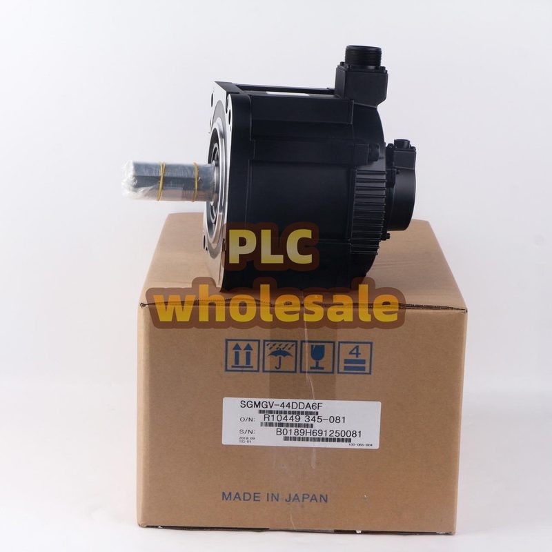 Серводвигатель Yaskawa SGMGV-44DDA6F