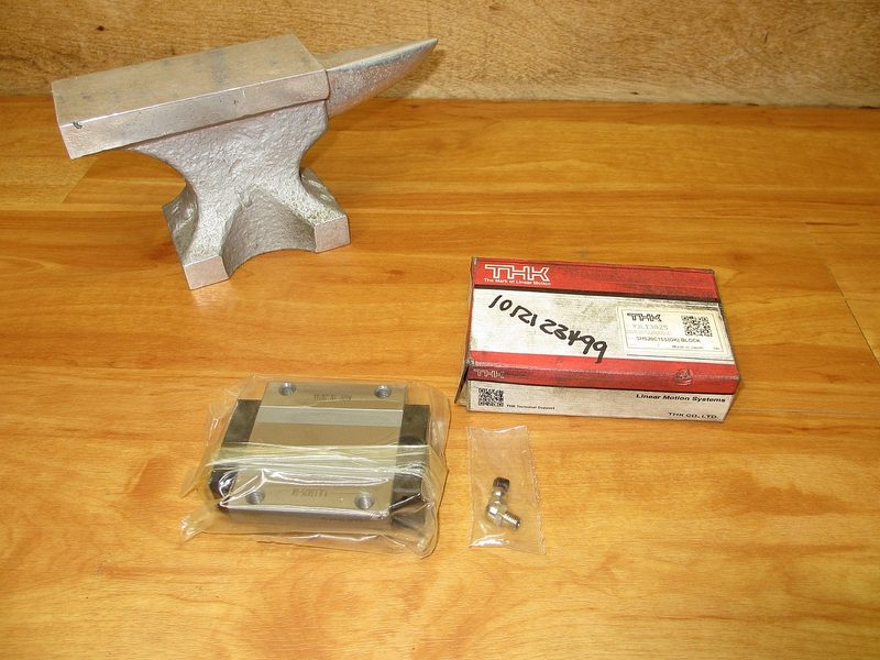 Линейная направляющая SHS20C1SS