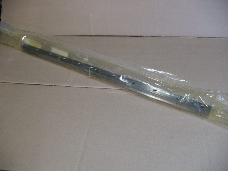 Линейная направляющая SHS25-640L