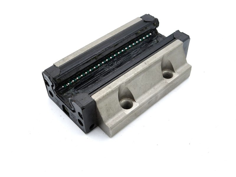 Линейная направляющая SHS30LC