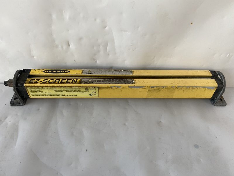 Световая завеса Banner SLSE14-300Q8