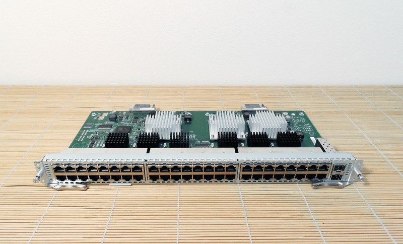 Коммутатор Cisco SM-D-ES2-48