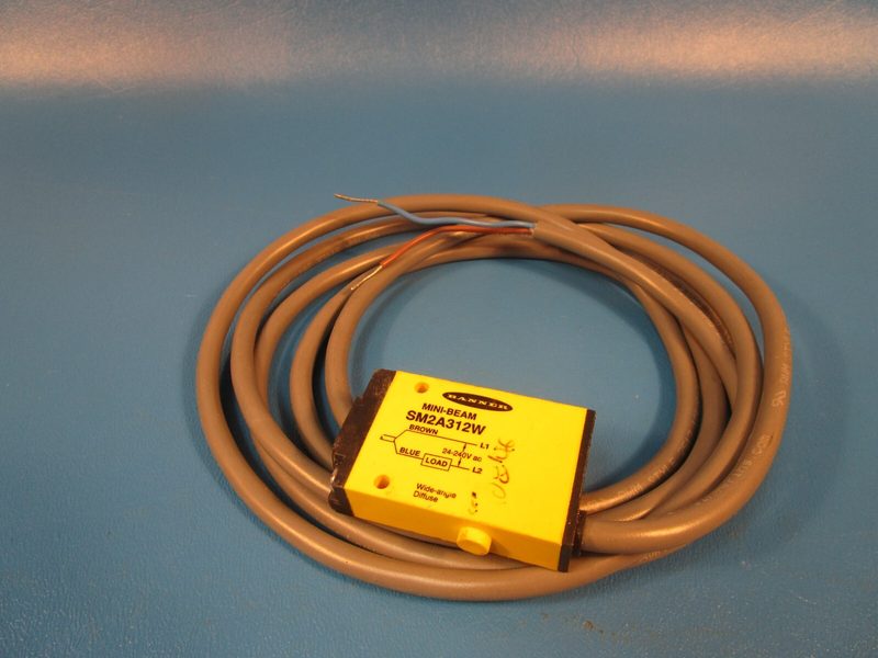Фотоэлектрический датчик Banner SM2A312W