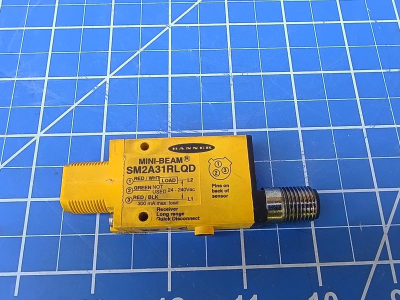 Фотоэлектрический датчик Banner SM2A31RLQD