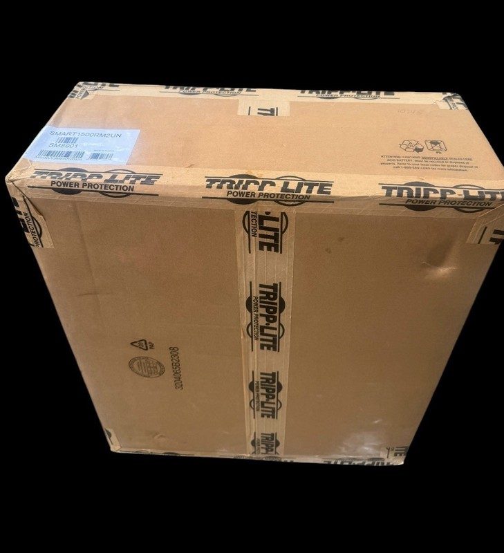 Tripp Lite SMART1500RM2UN