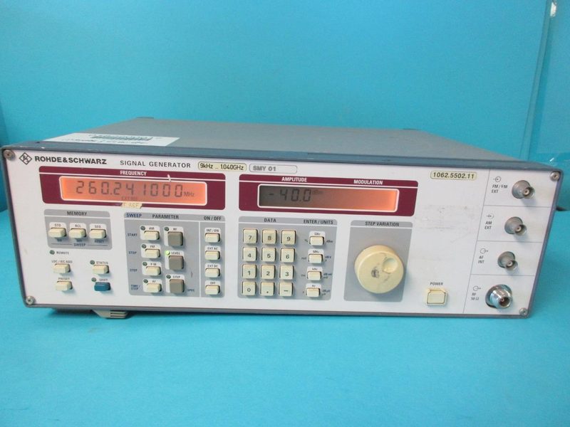 Генератор сигналов Rohde & Schwarz SMY-01