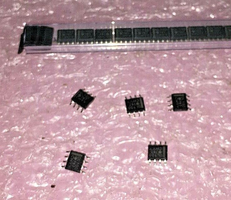 Микросхема SN65LVDS100D