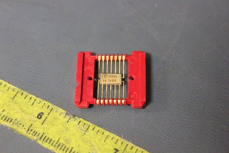 Микросхема SN7400F